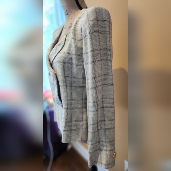 Giorgio Armani Collezioni Blazer - Picture 2 of 10